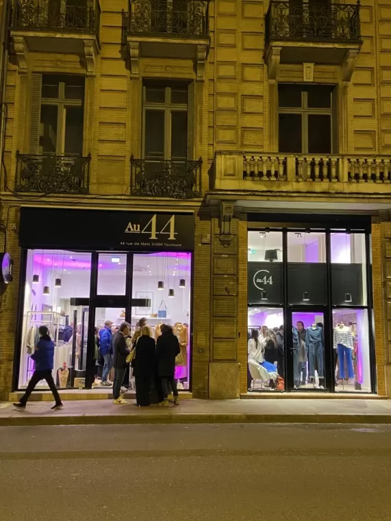 Au44 Toulouse : Boutique de Mode Tendance et Créateurs Indépendants à Toulouse, 44 Rue de Metz, Toulouse, Boutique Au44